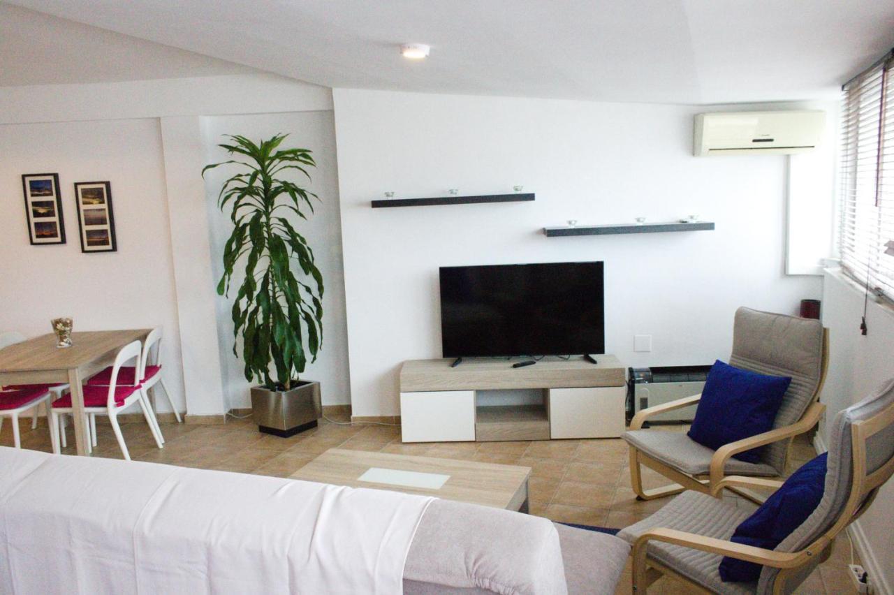 נרחה Apartment Sirena Beach מראה חיצוני תמונה
